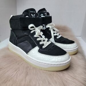 Michael Michael Kors Jaden Snake Print Leather High Tops Sneakers Size 6.5